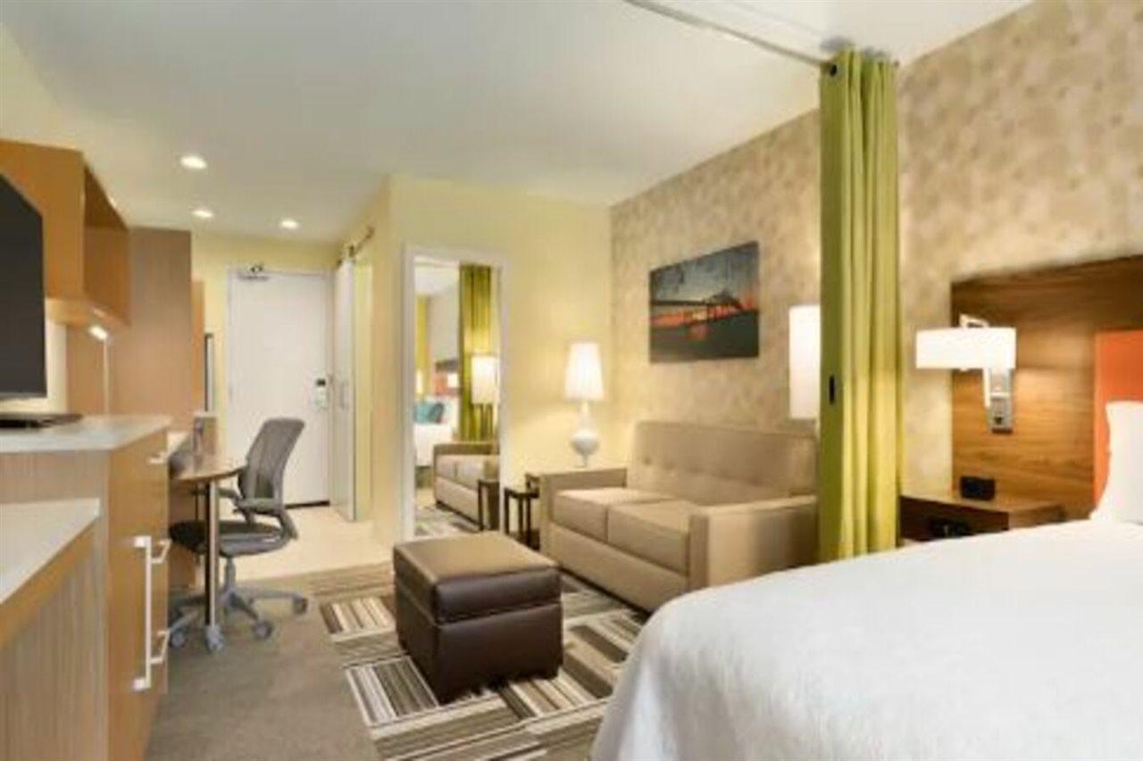 Hotel Home2 By Hilton Baton Rouge 3*