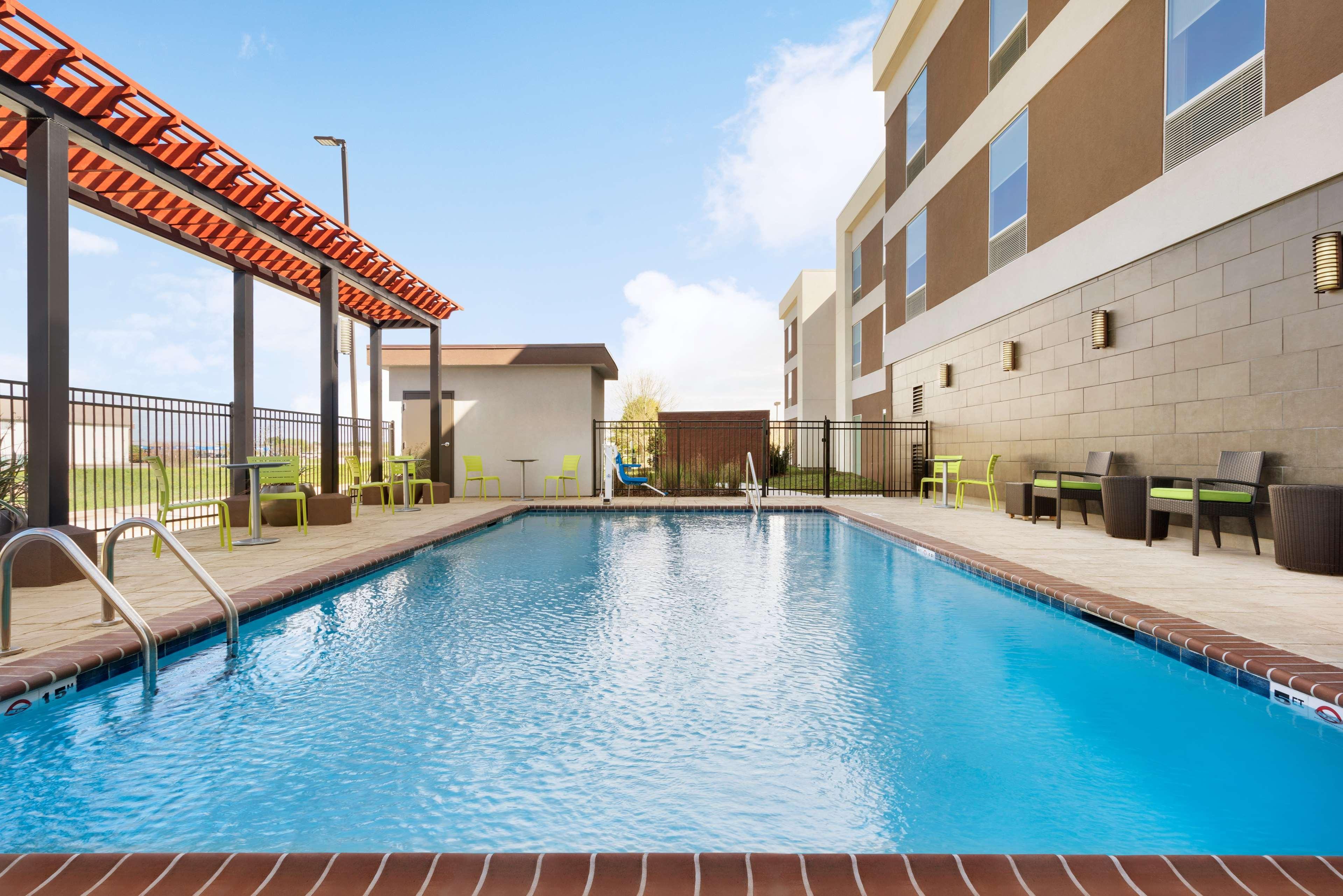 Hotel Home2 By Hilton Baton Rouge 3*
