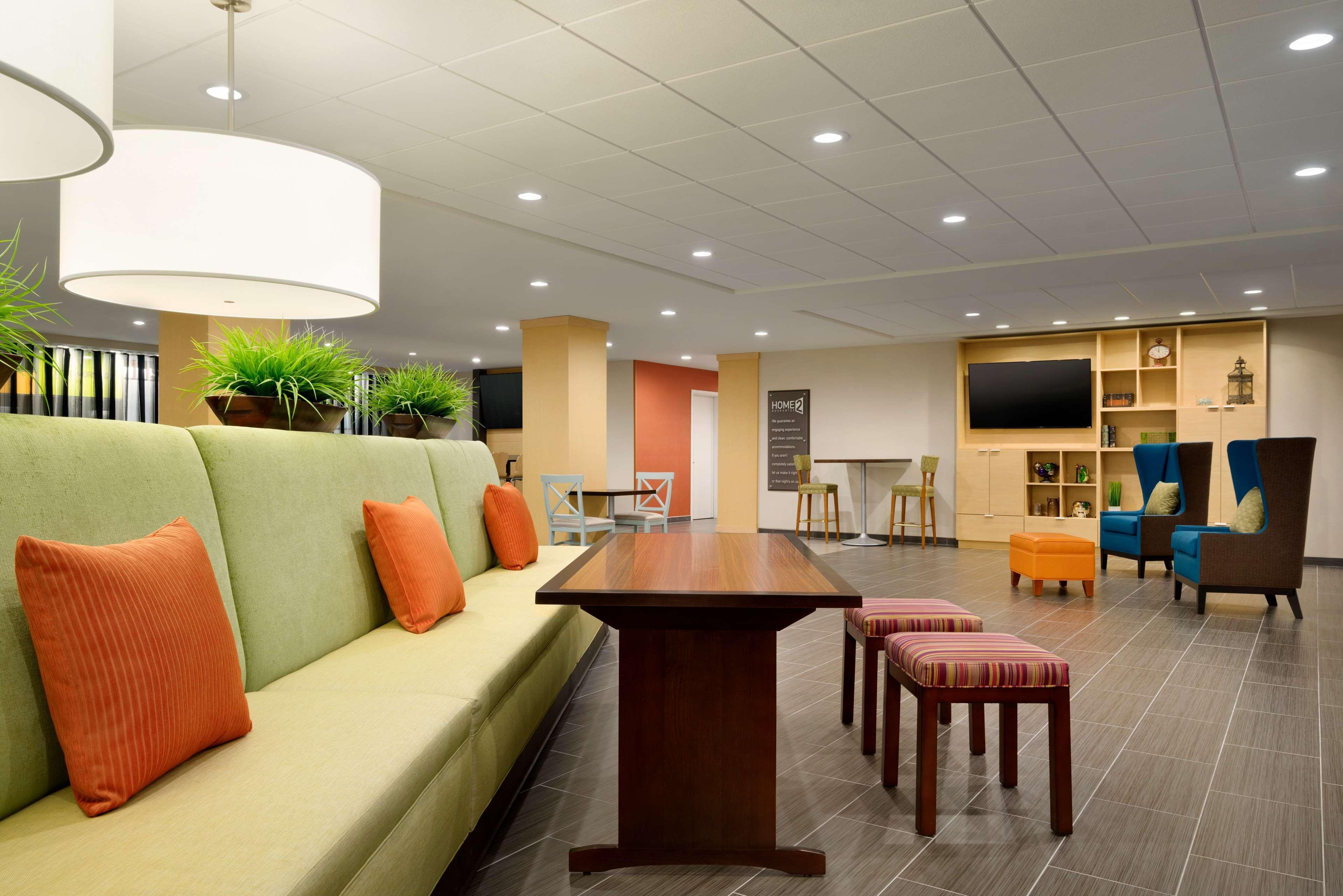 Home2 By Hilton Baton Rouge 3*
