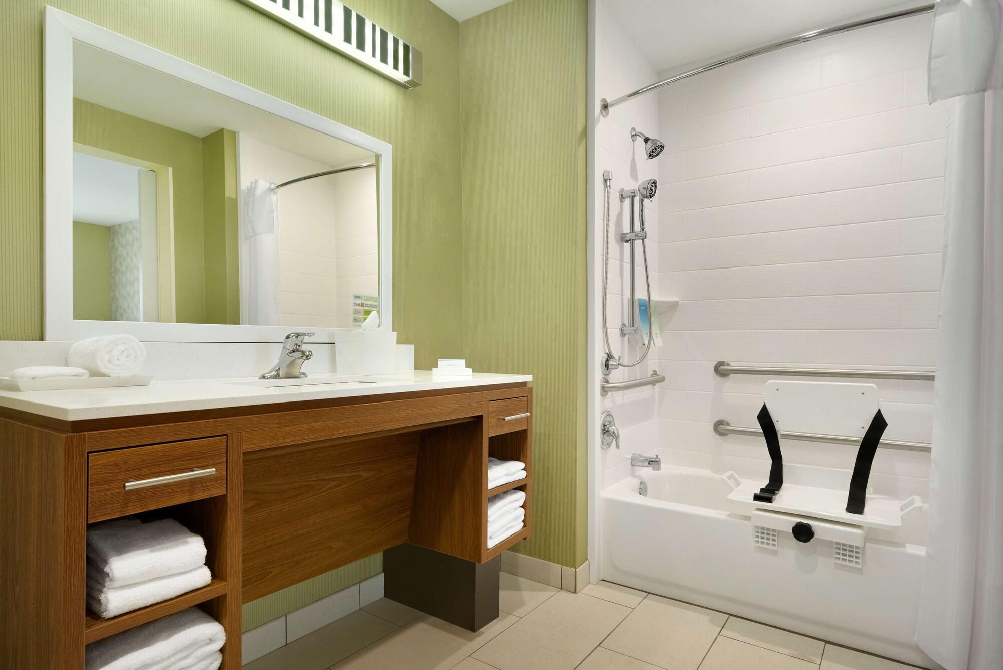 Home2 By Hilton Baton Rouge Hotel 3*