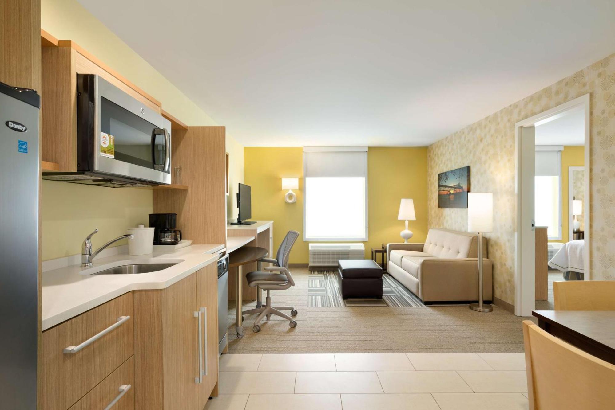 Hotel Home2 By Hilton Baton Rouge
